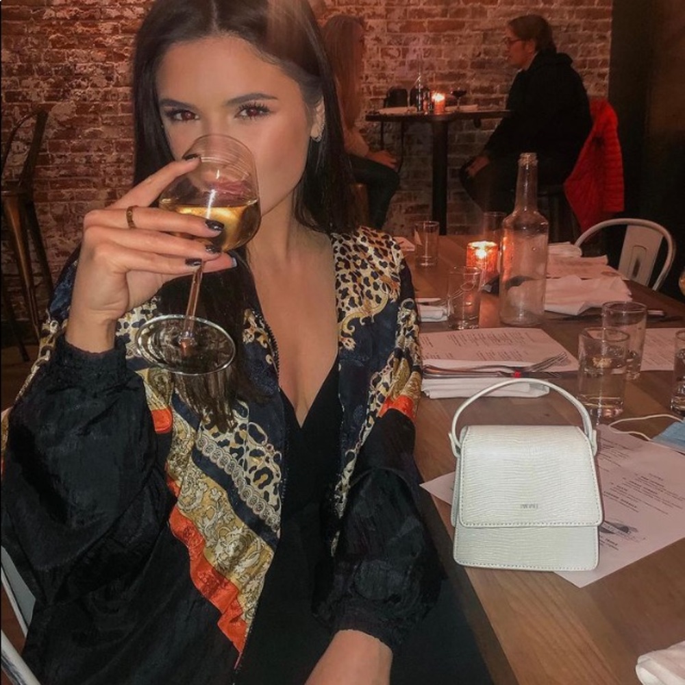 STATEMENT PIECE JACKET